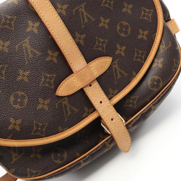 LOUIS VUITTON Brown Monogram Leather Shoulder Bag - Picture 7 of 10
